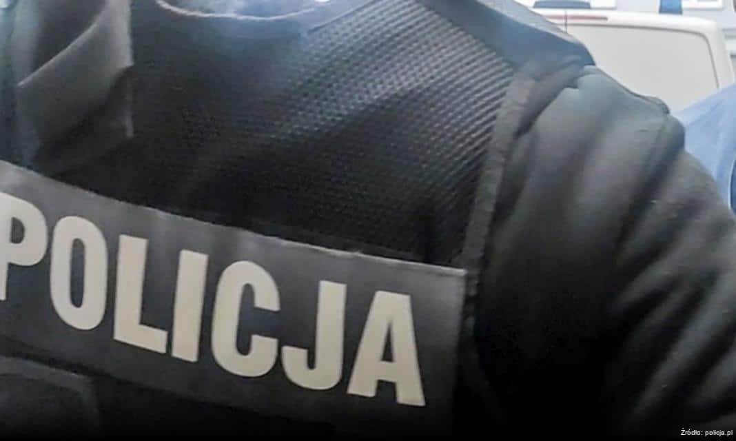 Policja poszukuje mężczyzny w sprawie oszustwa komputerowego w Bielsku-Białej